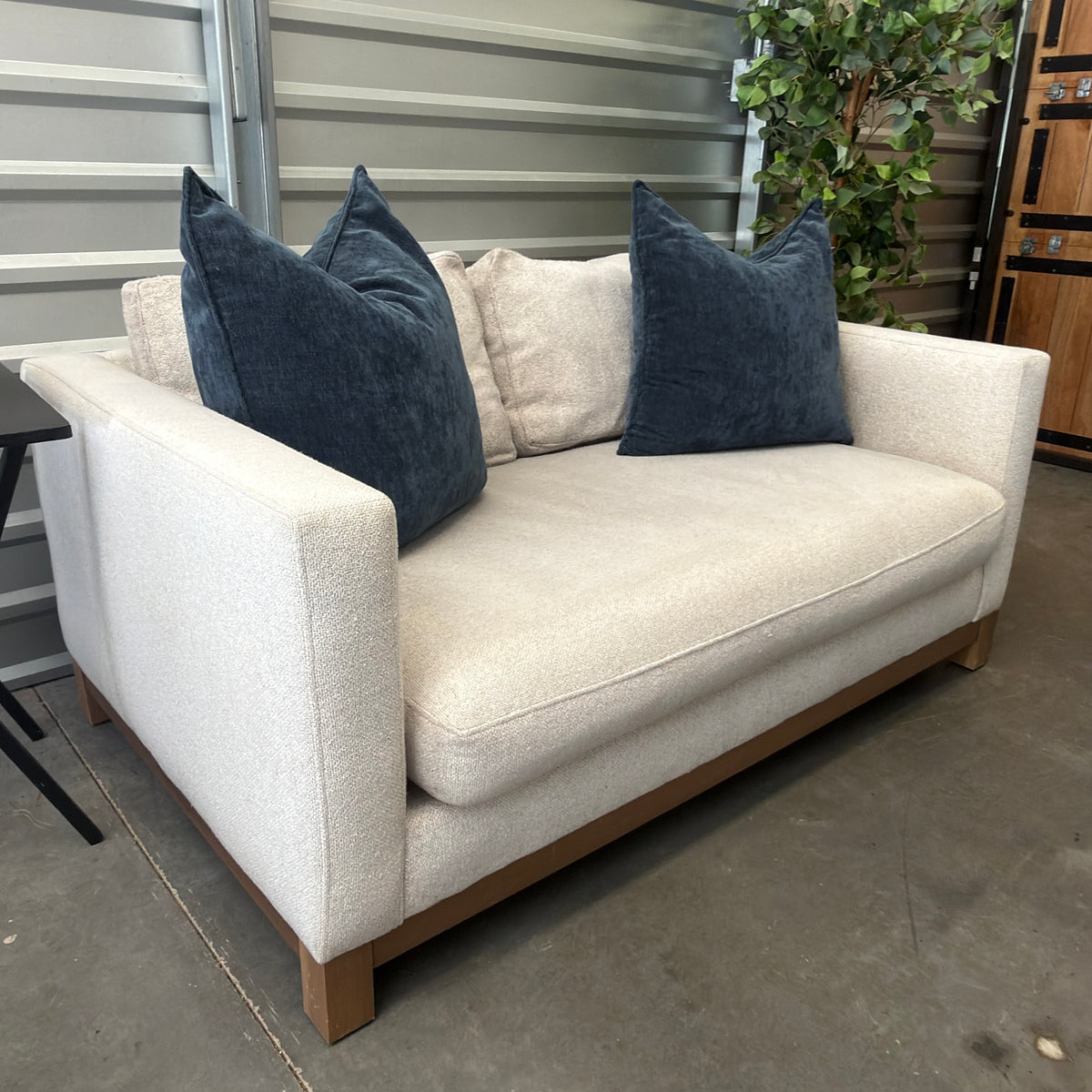 Pottery Barn Jake Seadrift Loveseat