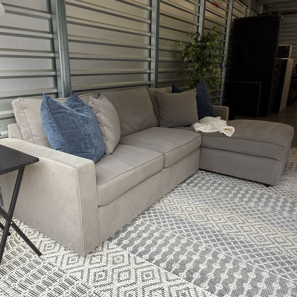Room & Board Metro chaise sectional - full side angle