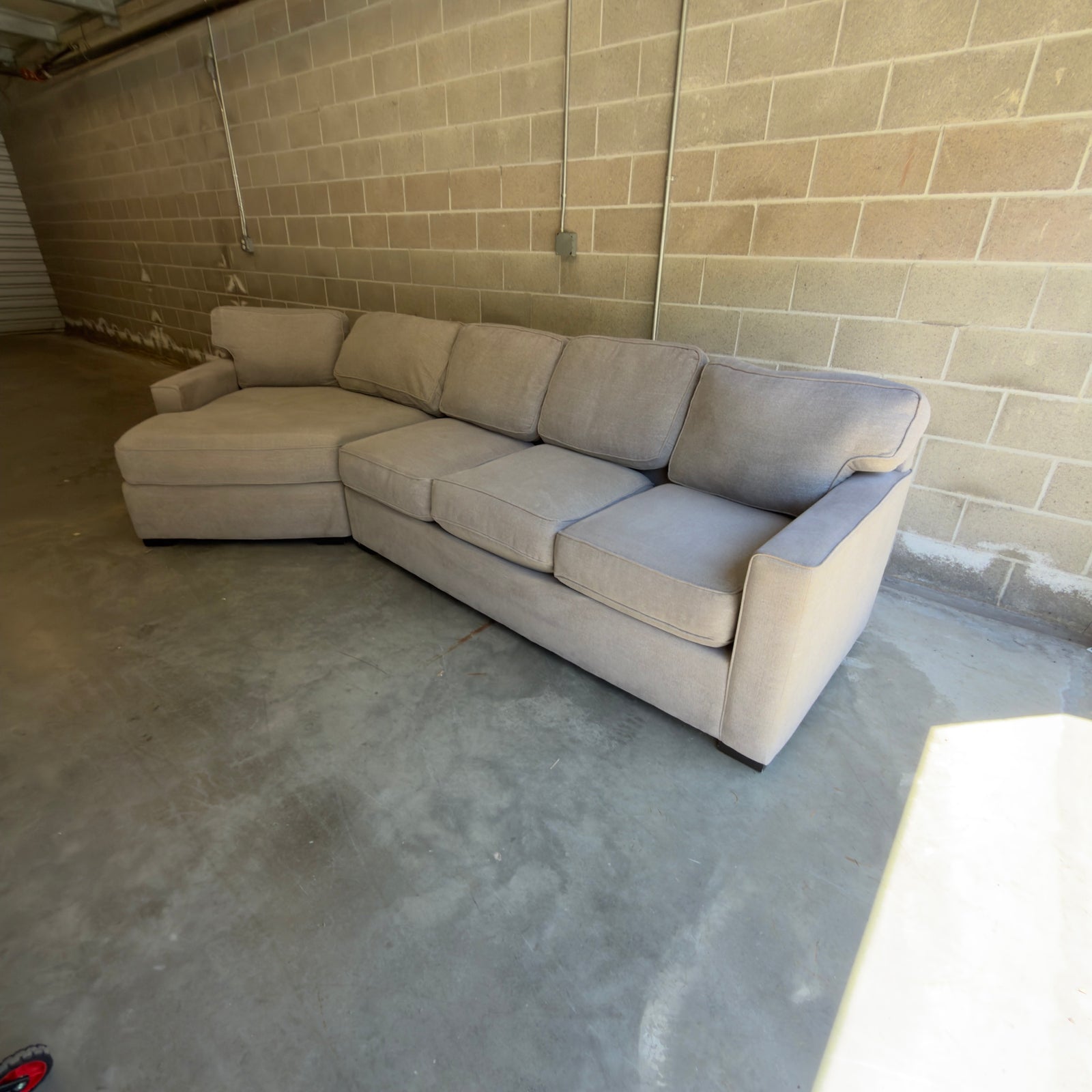 Gray Living Spaces two-piece sectional with chaise - gallery view 2
