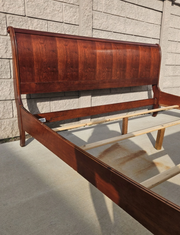 Ethan Allen king sleigh bed - complete set view