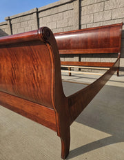 Ethan Allen sleigh bed - headboard and side rail view