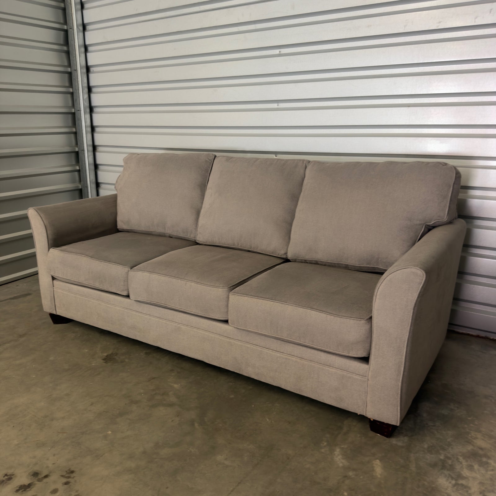 Gray Stanton Home Furnishings sofa - gallery view 3