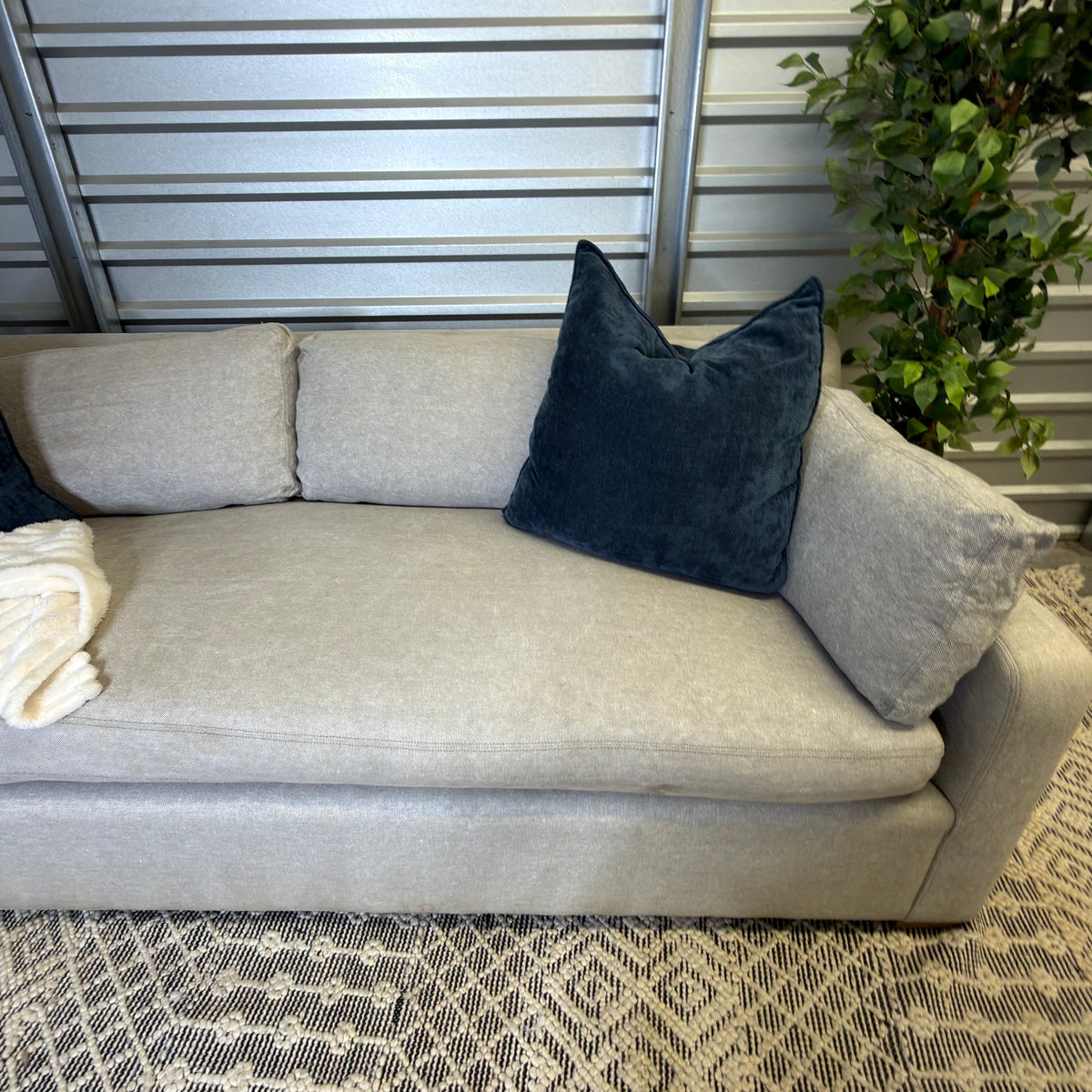 RH Belgian Track Arm 8' Sleeper Sofa - styled seat view 24