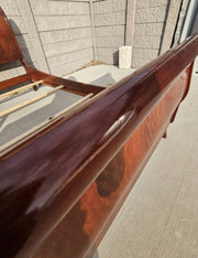 Ethan Allen sleigh bed - rail and footboard detail